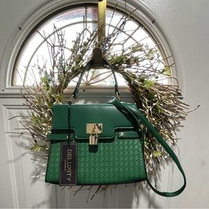 Green Woven Handbag